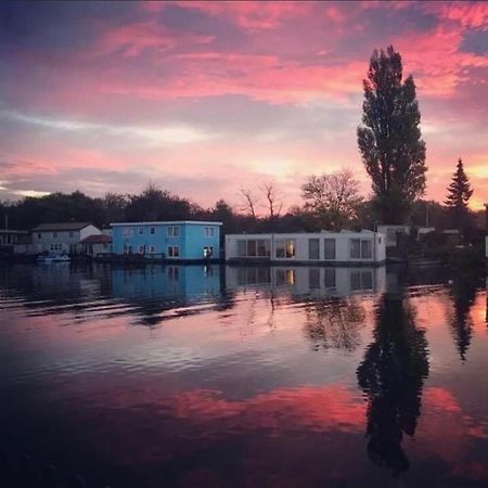 Amster Houseboat Bed Without Breakfast Bed and Breakfast Amsterdam Buitenkant foto