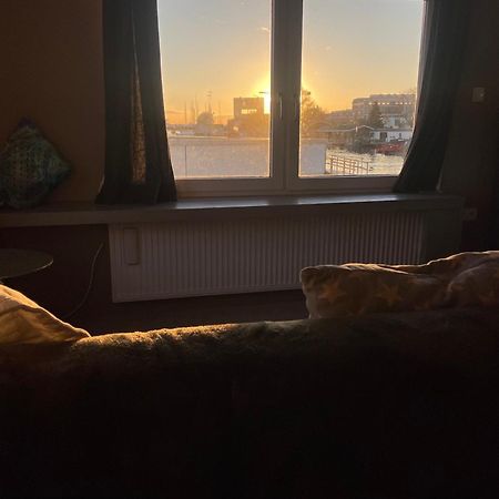 Amster Houseboat Bed Without Breakfast Bed and Breakfast Amsterdam Buitenkant foto